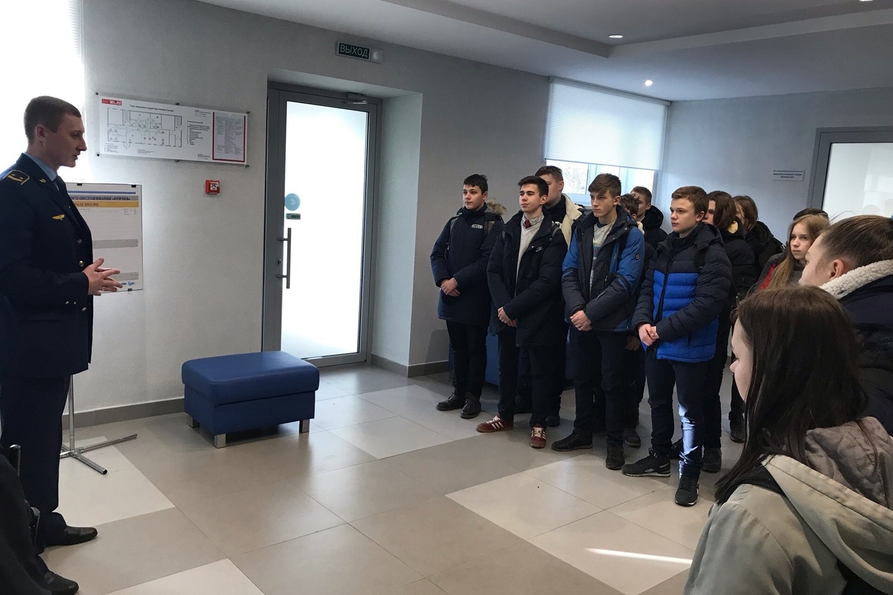 Безопасность на&nbsp;железной дороге: в&nbsp;Кричеве прошла тематическая экскурсия для подростков